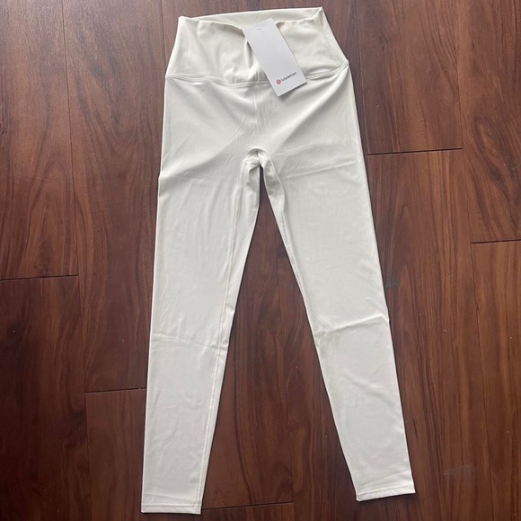 Lululemon Align Set White Cream Size 8 NWT Jacket + Leggings Athleisure - Picture 4 of 6